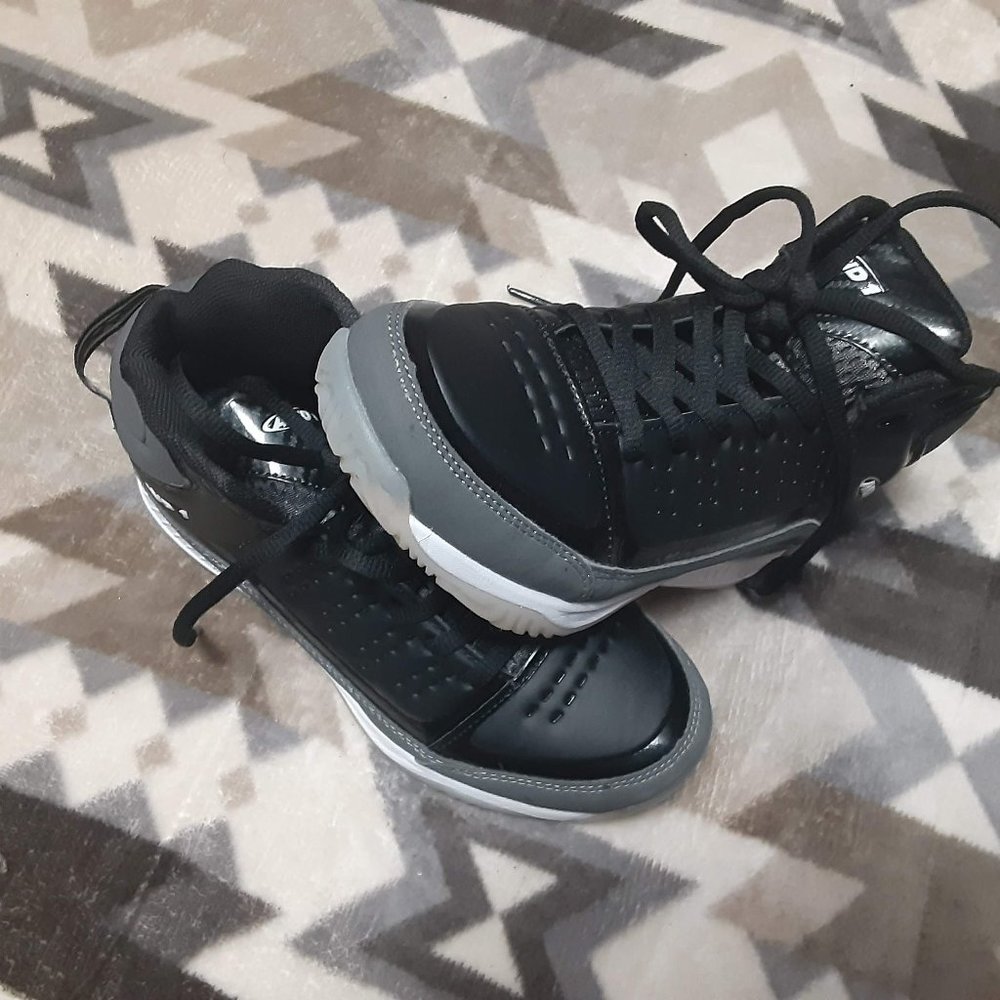 AND1 Basketball Shoes